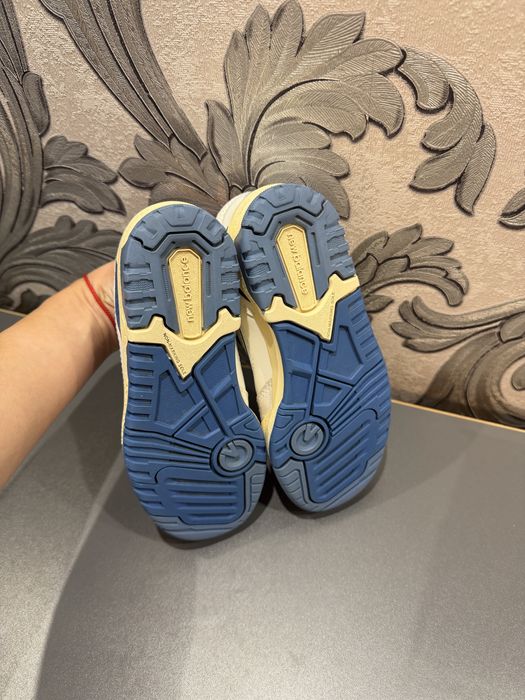 Кросівки New Balance 550 розмір 30 кроси кроссовки натуральні стан ідеальний