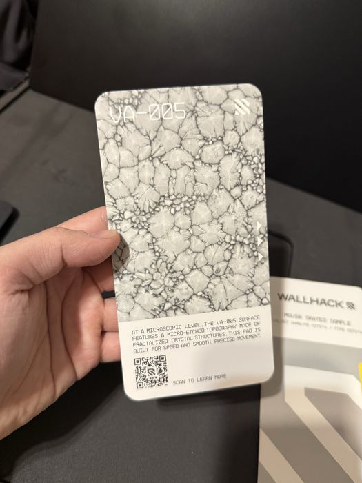 Wallhack VA-005 Glass mousepad, скляний килим