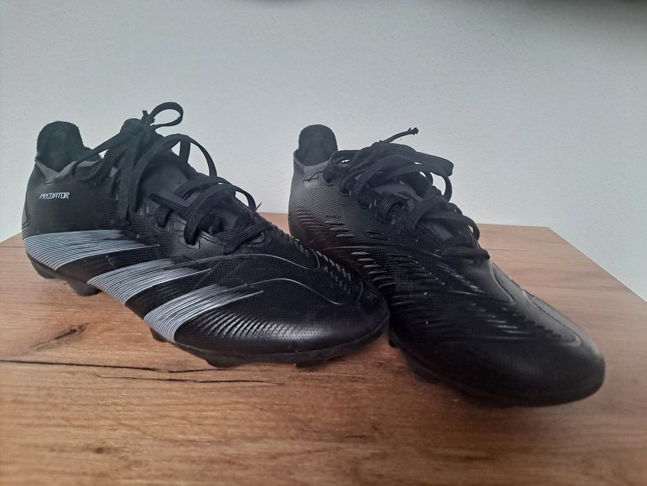 Adidas PREDATOR korki rozmiar 42