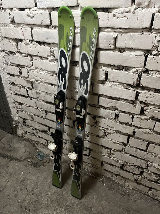 narty  elan  30
