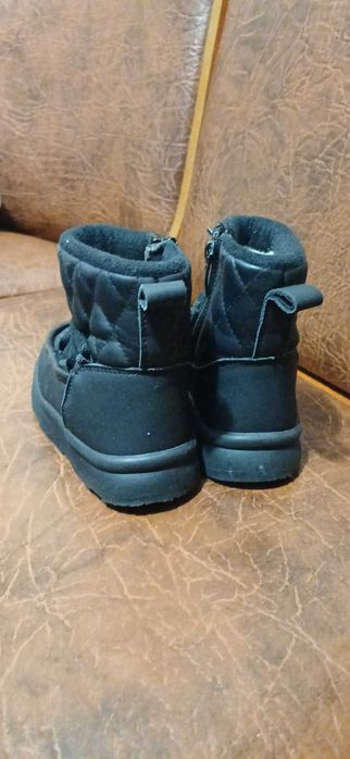 Взуття зимове сапожки