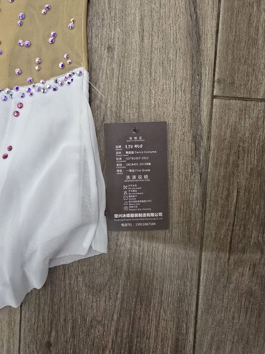 Strój body gimnastyczne, akrobatyka z cyrkoniami