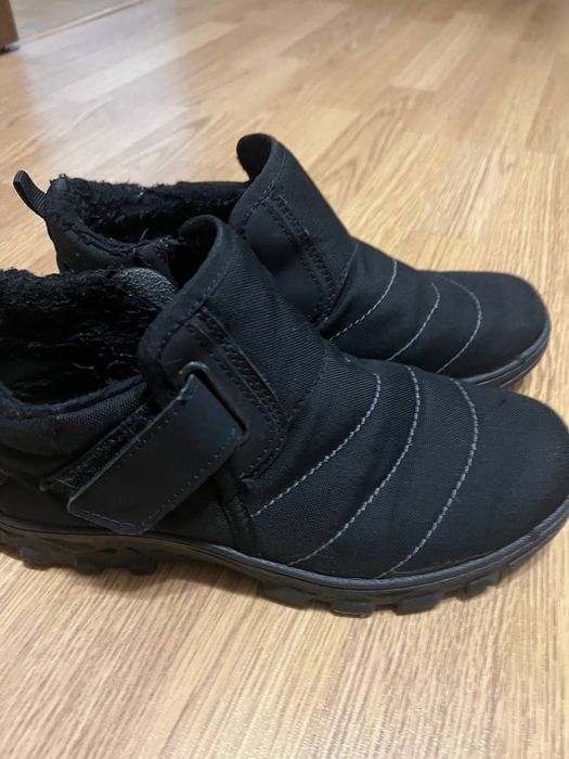 Ботинки підліткові  осінь/зима 41 розмір