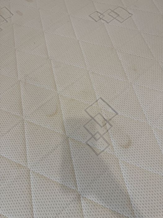 Colchão usado - ortopédico - 150x195 - 18cm altura