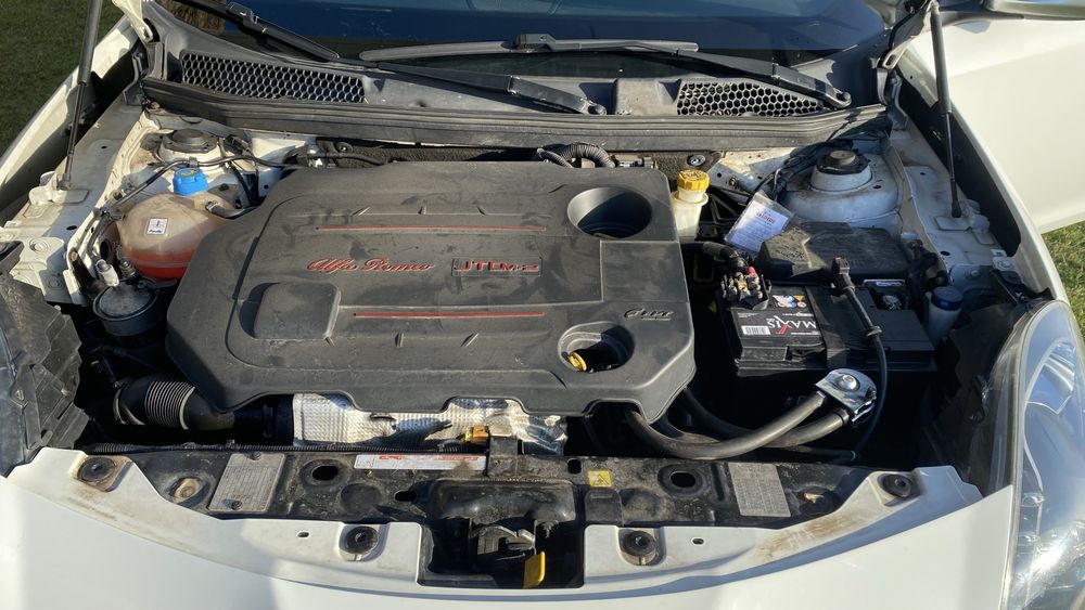 Alfa Romeo Giulietta 2.0 JTDM 140 KM | Sport | Skóra | DNA | 2011