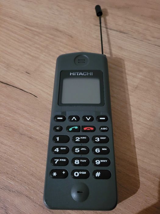 Stary telefon HITACHI dla kolekcjonera