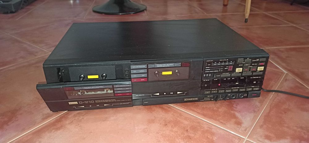 Sansui D-W10 Compu-Synchro Double Reverse Cassette Deck64283921976450120