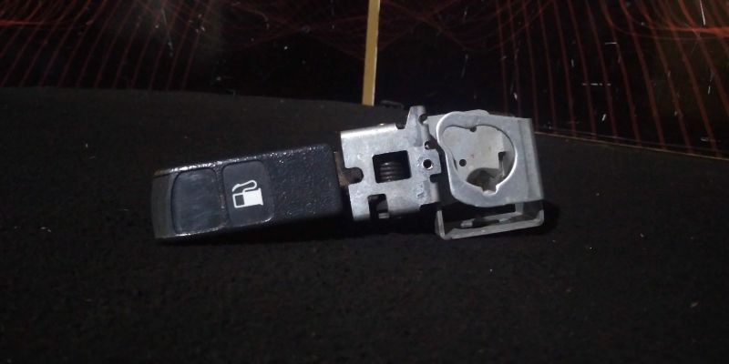 Fecho Da Tampa Do Combustivel Honda Civic Vii Hatchback (Eu, Ep, Ev)