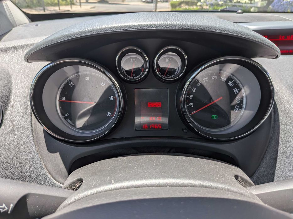 Opel Meriva — fotografia 5