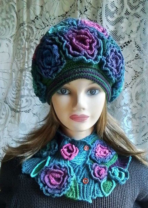 Комплект шапка з шарфом-коміром фріформ