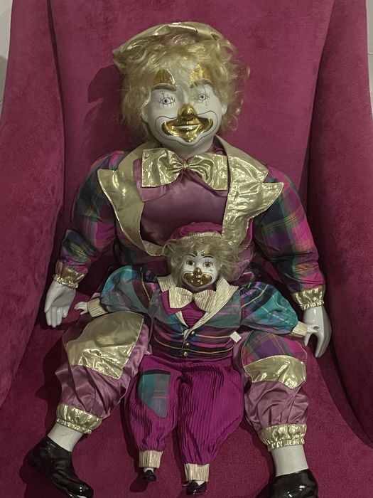Bonecos de porcelana antigos