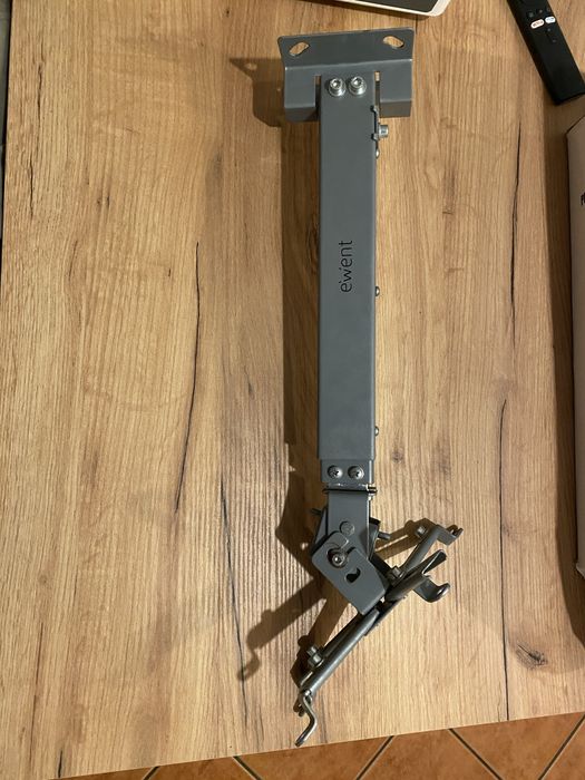 Projector VANKIO V630 + Suporte + Tela + Tv Stick Chiamos