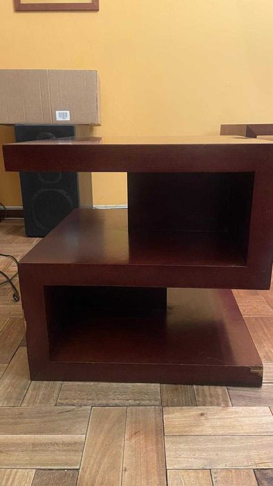 Mesa de apoio sala de estar