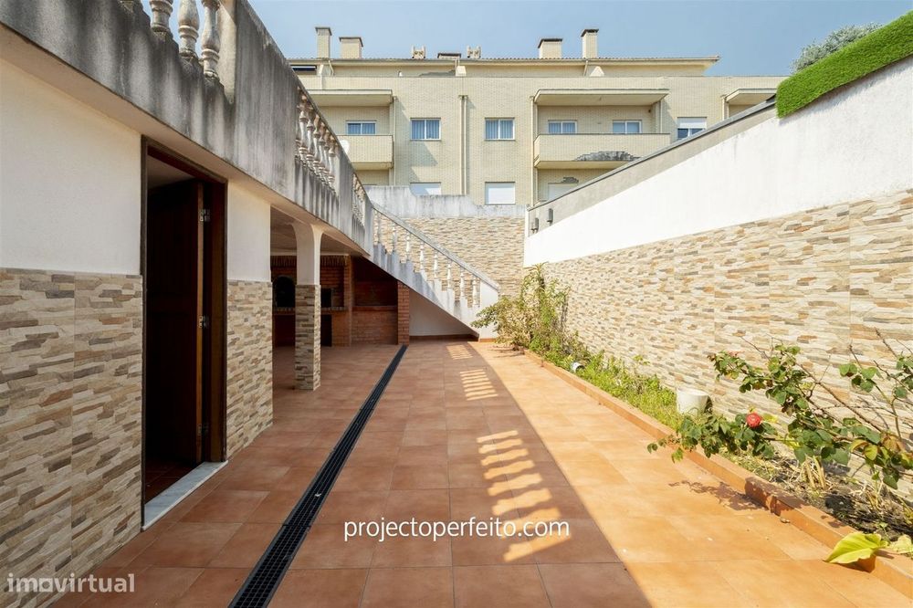 Andar Moradia T5 Venda em Esmoriz,Ovar