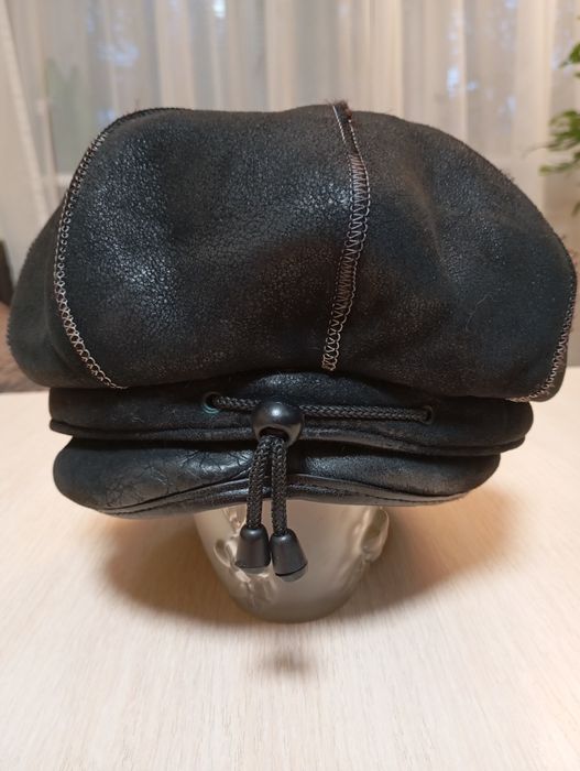 Берет женский меховой