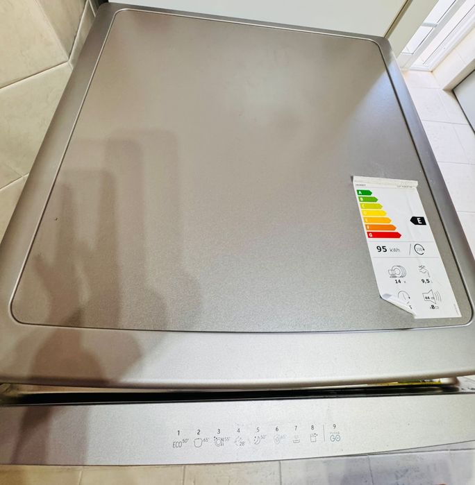 Máquina de lavar Loiça INDESIT