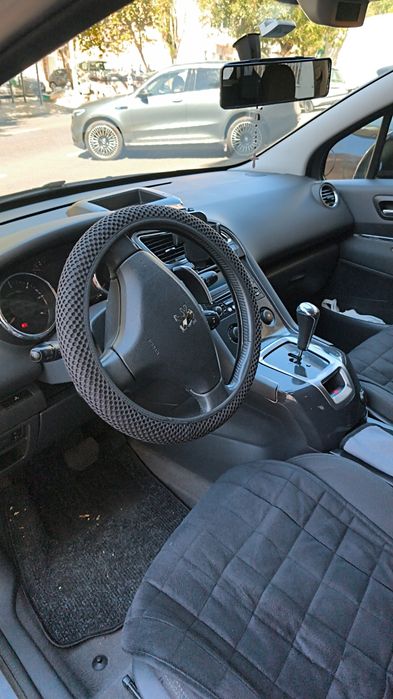 Carro 5008 Peugeot  negociável foto 2