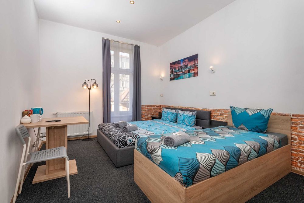 Pokoje 2 osobowe z prywatną łazienką w Centrum Krakowa  - 70s Guest