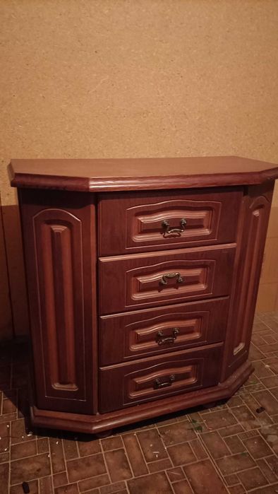 Komoda dębowa z 4 szufladami