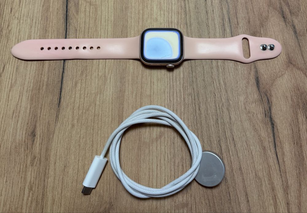 Apple Watch 10 42mm GPS rose gold, 93% kondycji baterii