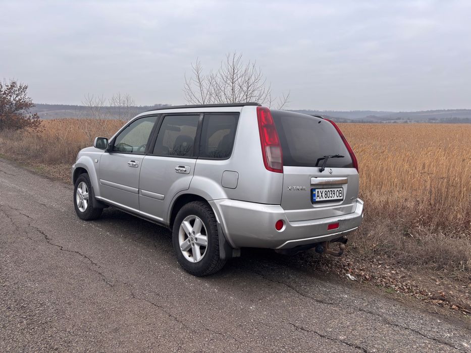 Nissan X-Trail T30 (для військових)