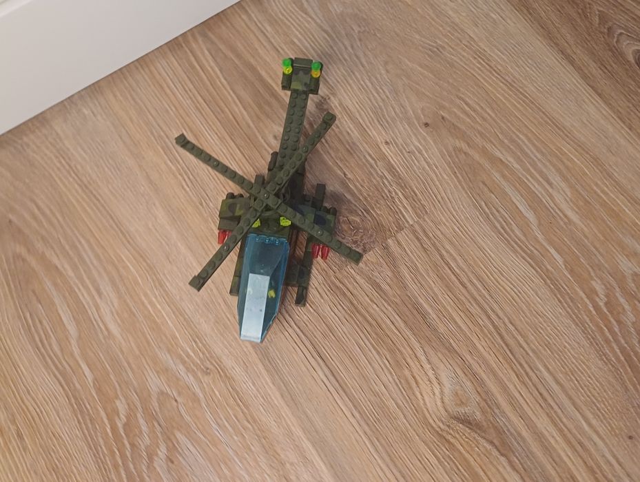 Конструктор Brick, вертоліт