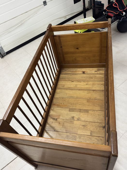 Berço para bebés - Marca CERNE