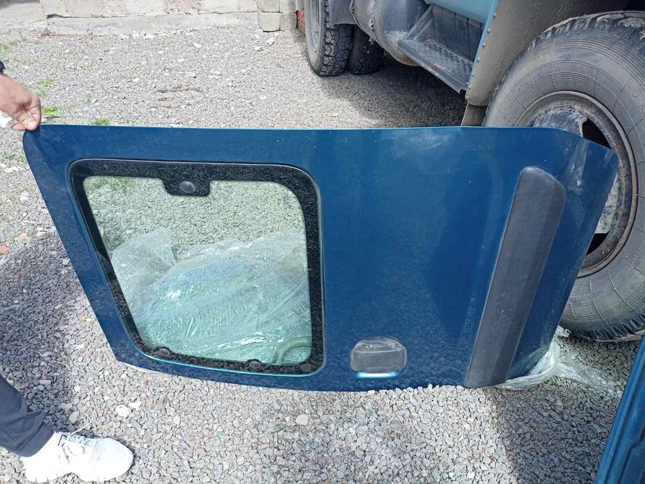 Двері до Reneul Kengo