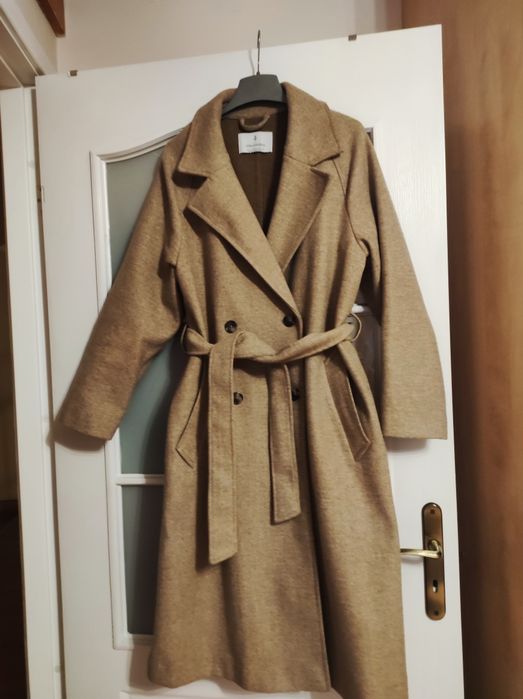 Płaszcz damski Stradivarius