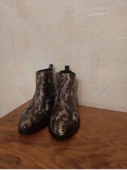 Ботинки женские демисезонные