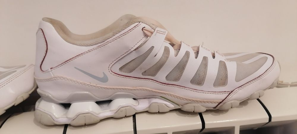 Nike reax roz.45 29cm