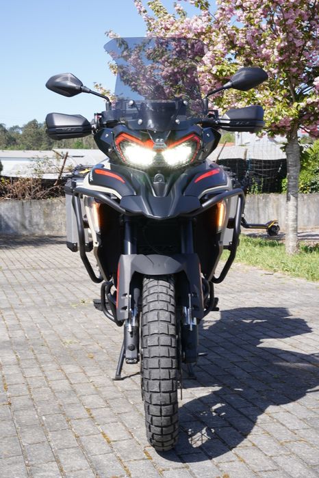 BENELLI TRK 702X  - 9.600 Kms