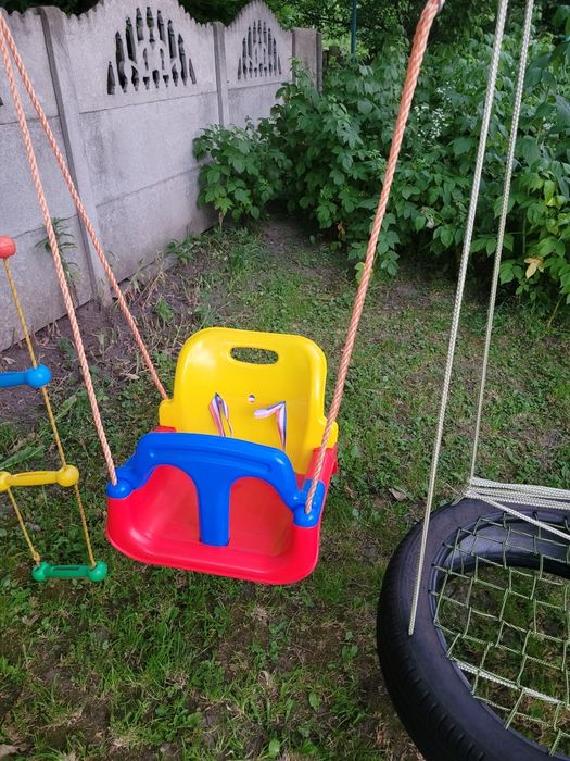 Детская качеля подвесная