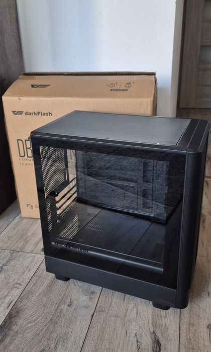 Obudowa Darkflash DB330M Mesh Midi Tower M-ATX USB 3.0 gam