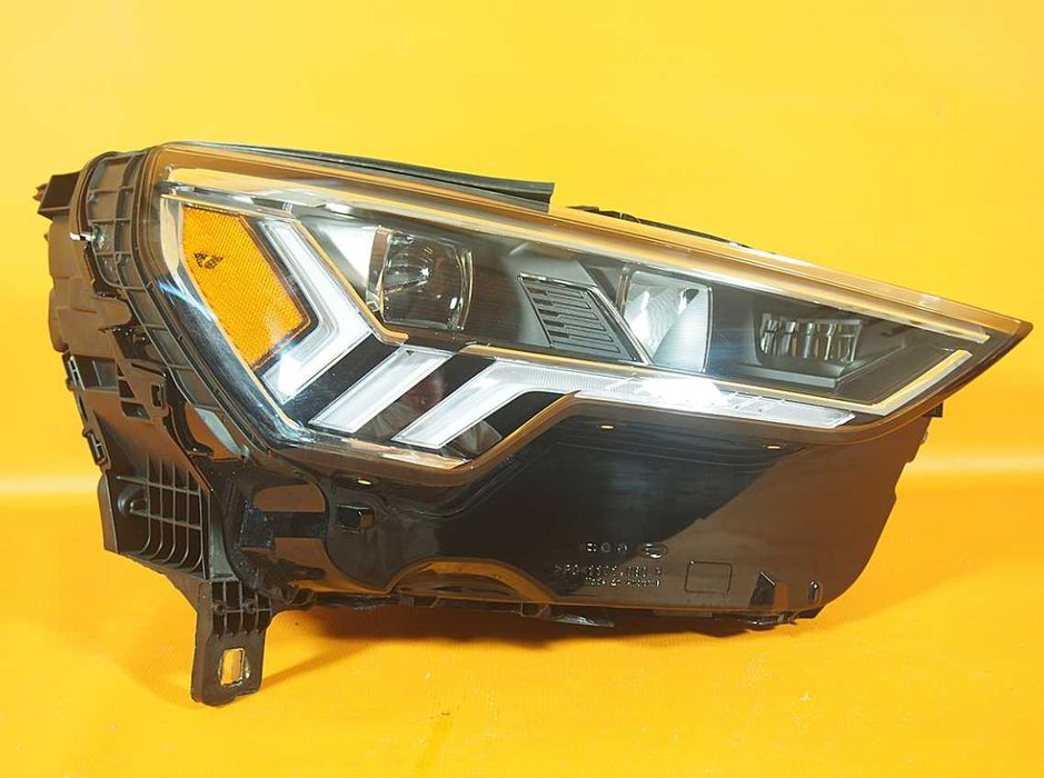 Audi Q3 83A Фара Фари передні ліва права FULL LED MATRIX USA EU 83A941033B 83A941034B