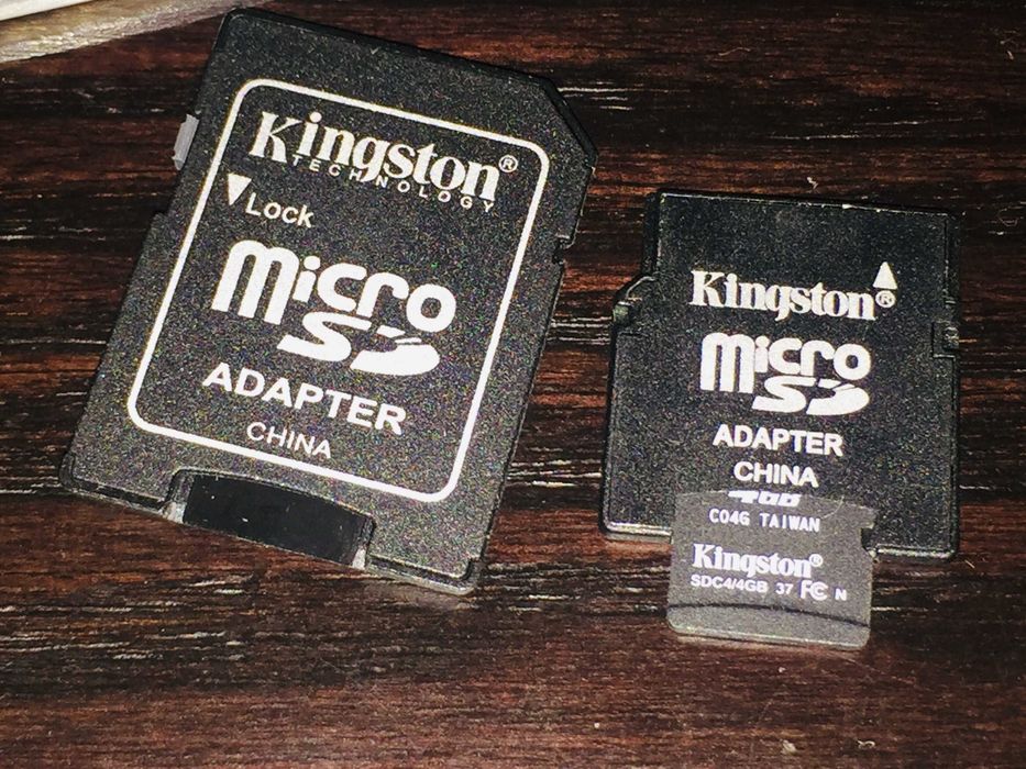 Szybka pamięć microSD 4GB Kingston + dwa adaptery Kingston nowe