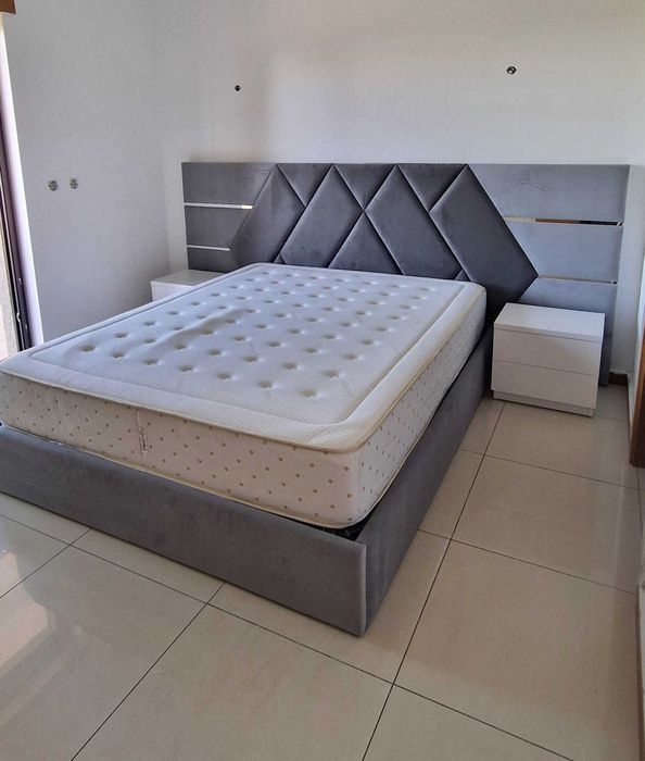 Camas de Casal Estofadas de Luxo 689€ Disp. em Várias Cores! 190x140m!