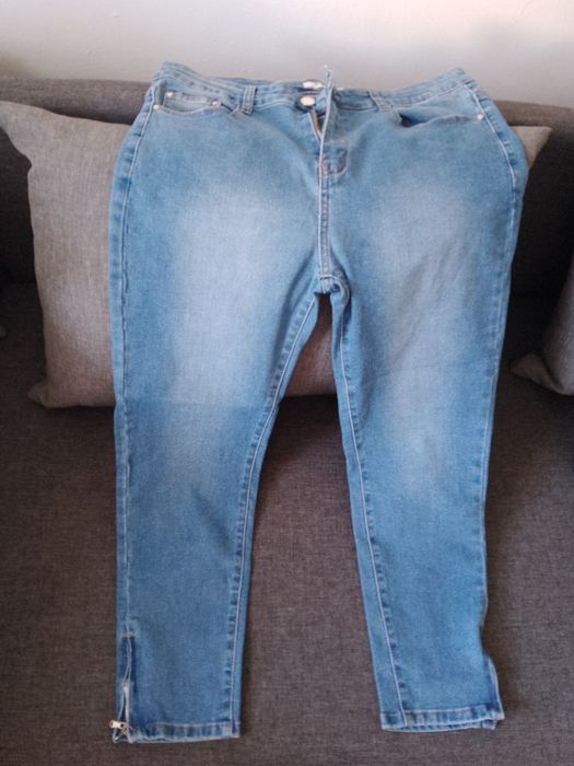 Spodnie jeansowe damskie
