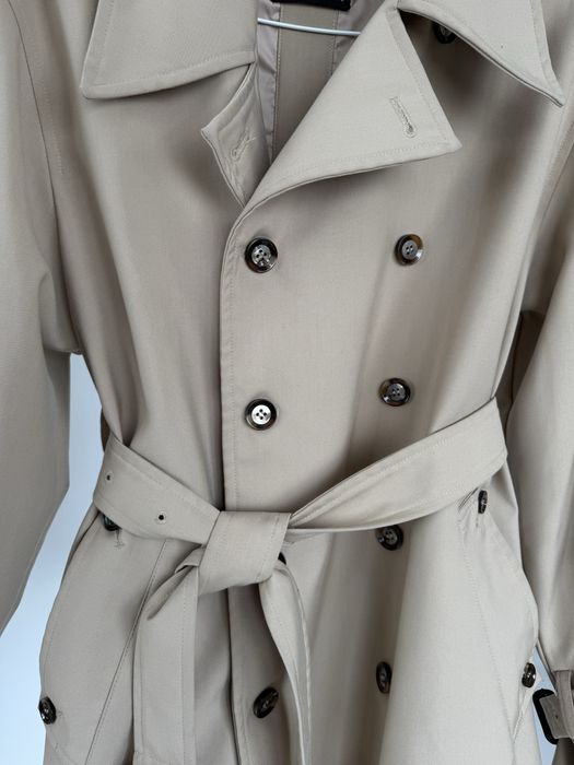 Стильний укорочений тренч