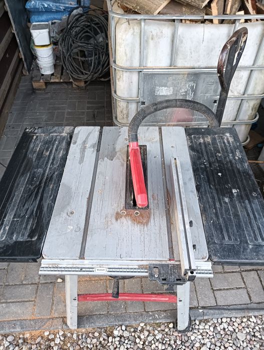 Stół do piły marki Einhell