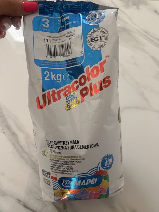 Fuga elastyczna Mapei Ultracolor Plus 111 srebrny  2 kg