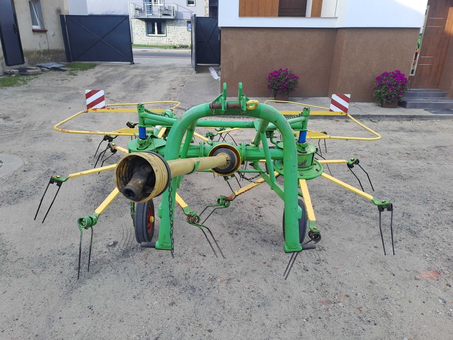 Przetrząsarka Claas W540, stan bardzo dobry, transport