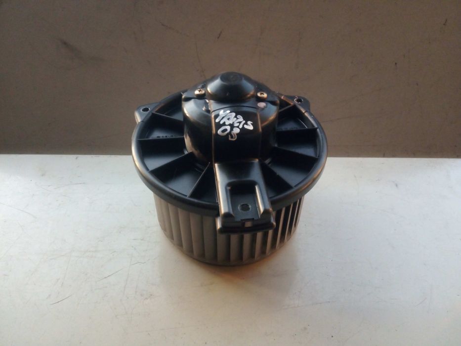 Motor da chauffage / sofagem TOYOTA Yaris (_P1_)