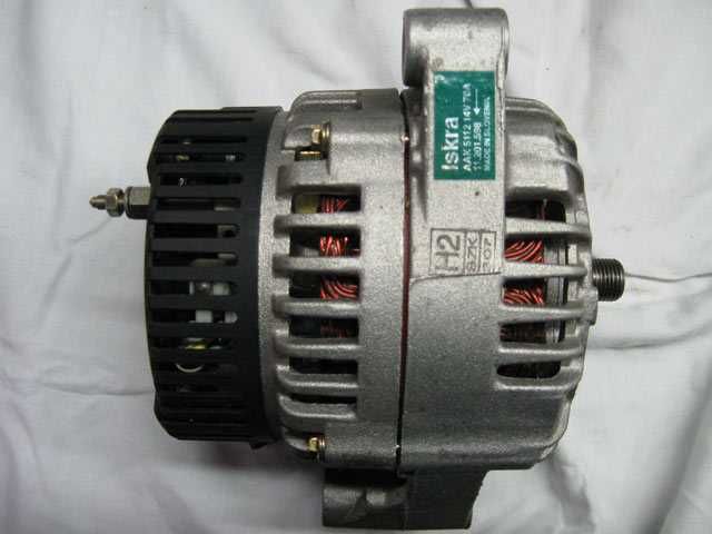 Roller 50 60 70 Same Deutz Alternator Ogrzewania 11.201.598 AAK5112