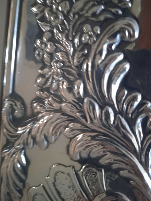 Espelho com  moldura em prata maciça