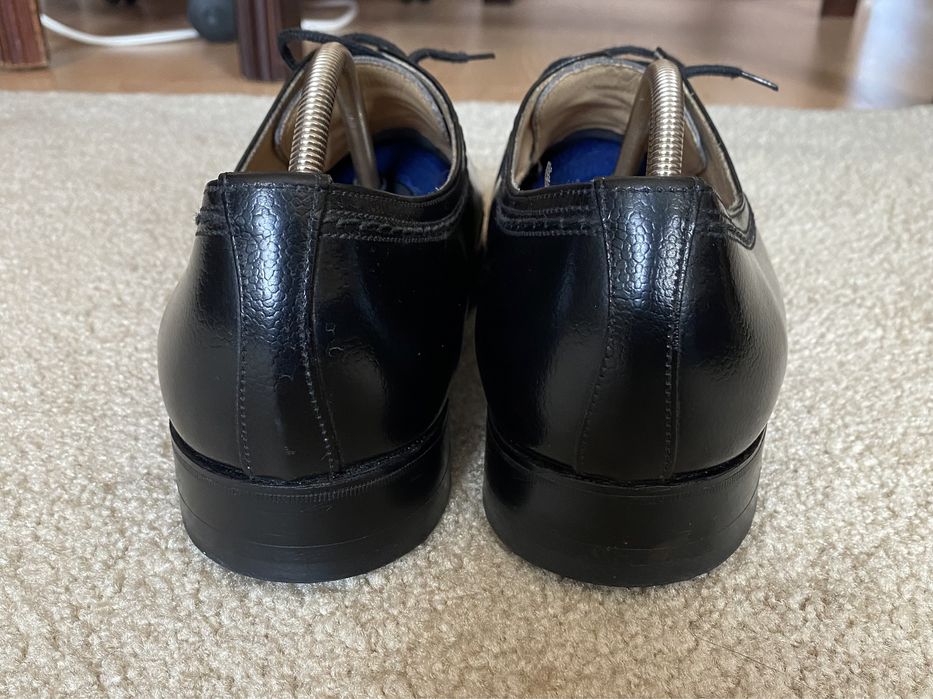 Туфлі Loake оригінал у відмінному стані 43 р.