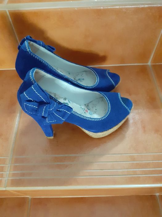 Sapato de salto alto