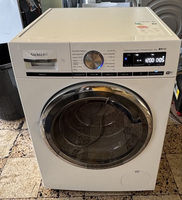 Máquina de Lavar Roupa SIEMENS IQ700  WM16XKH2ES (10 kg - 1600 rpm - Branco)
