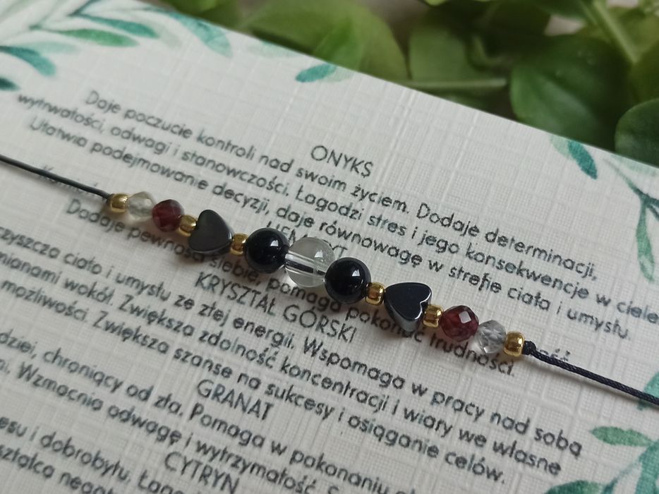 Bransoletka na szczęście, kamienie amulet