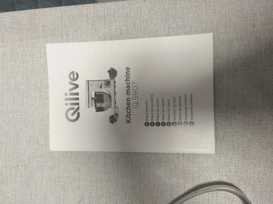 Batedeira eléctrica 5L vermelha